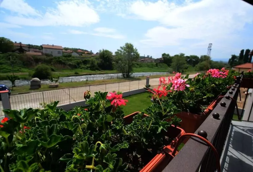 ペンション Katerina Guest House