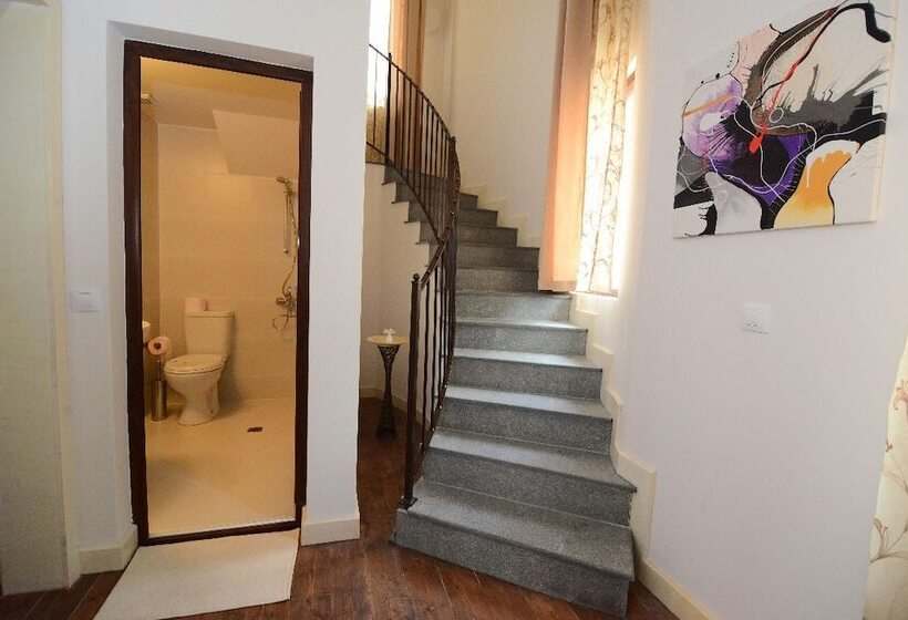 פנסיון Katerina Guest House