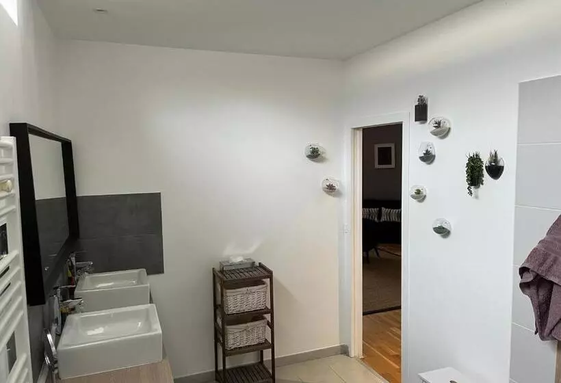 Majatalo Le Domaine Du Haut Preau