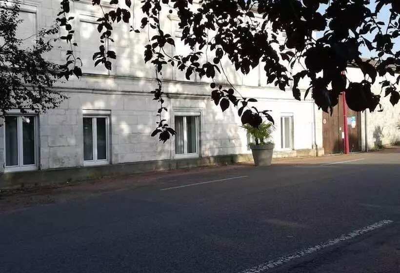 Majatalo Le Domaine Du Haut Preau