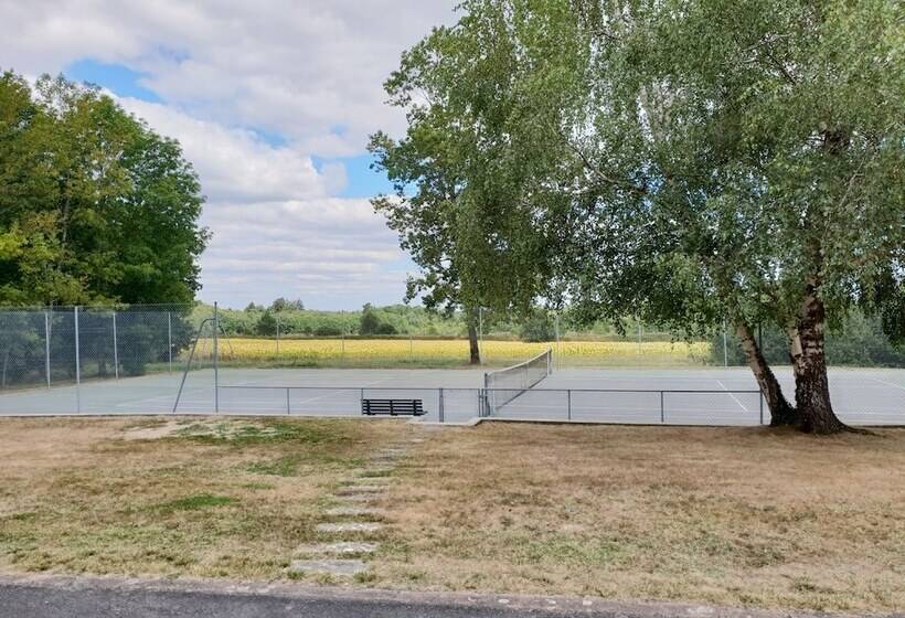 פנסיון Le Domaine Du Haut Preau