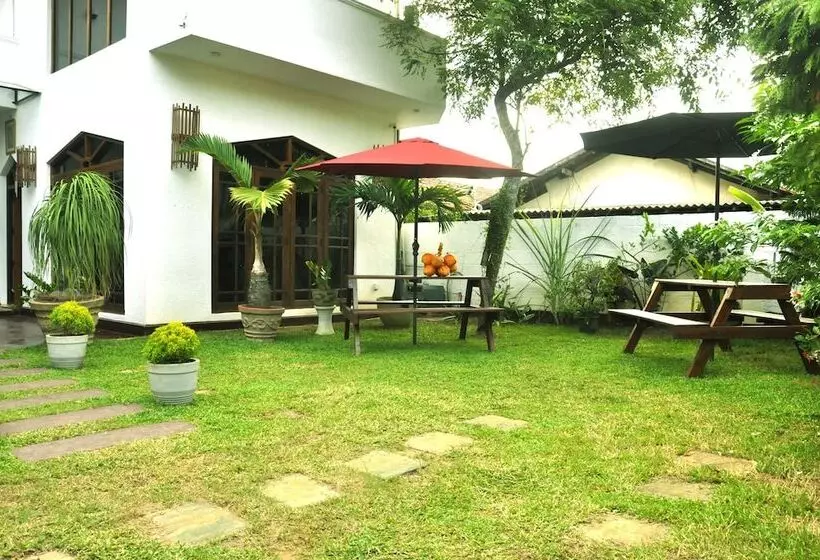 ペンション New York Guest House