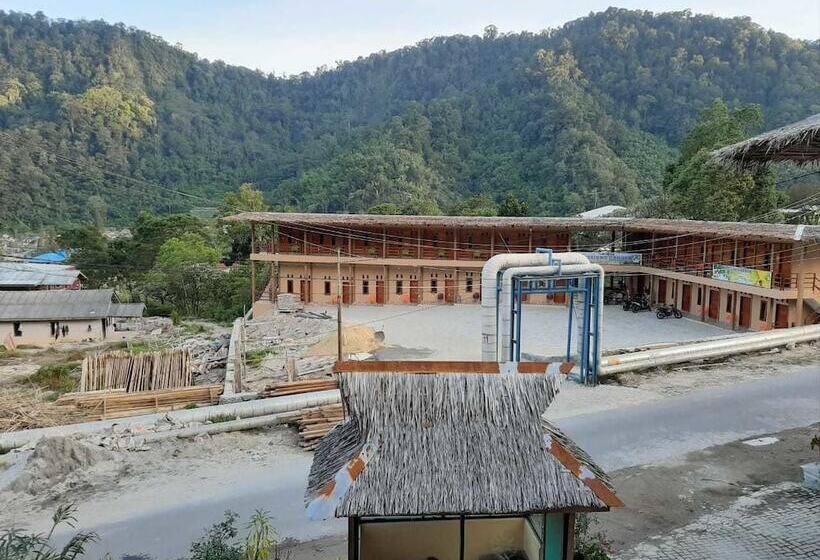 Общежитие Kamuna Garden By Oyo Rooms