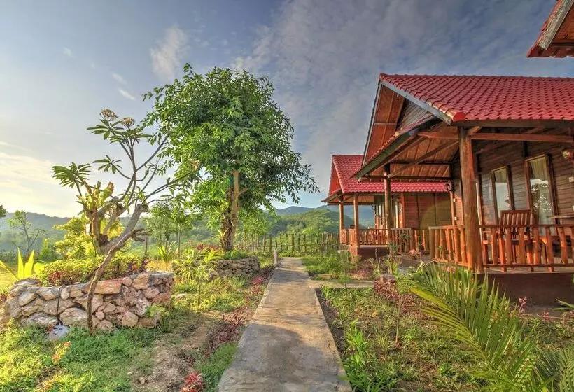 Aamiaismajoitus (B&B) Ayu Hill Bungalows