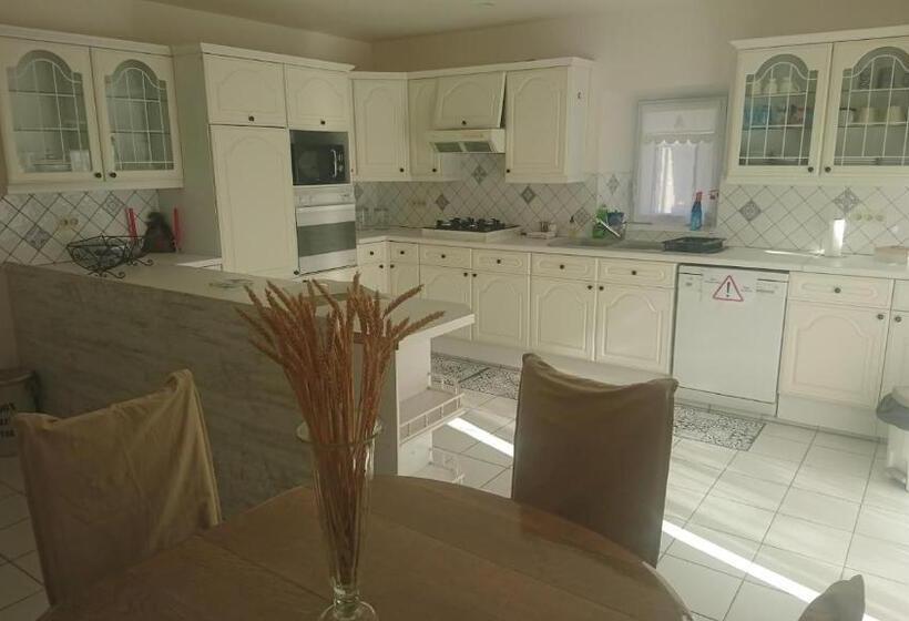 민박 Domaine Du Bois Seguin