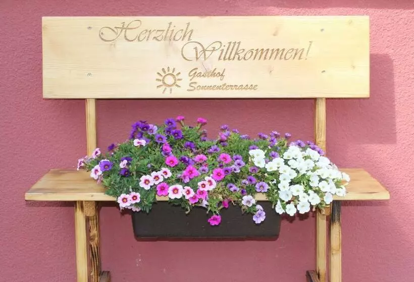 Aamiaismajoitus (B&B) Gasthof Sonnenterrasse   24h Self Check In