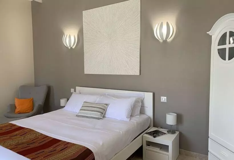 Aamiaismajoitus (B&B) Le Mas Aux Cedres   Teritoria