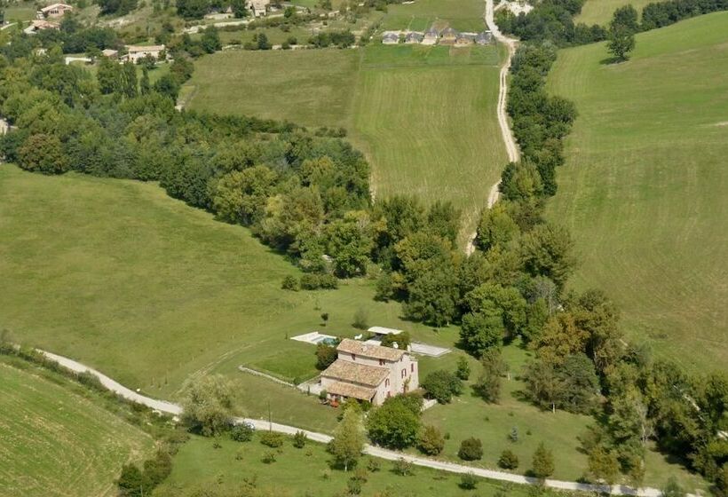 Bed and Breakfast Saint Antonin Chambre D Hotes