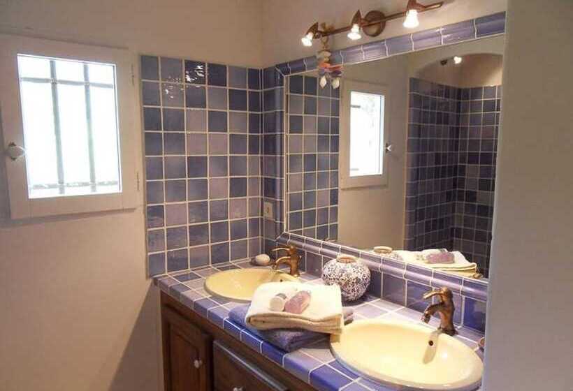 Bed and Breakfast Saint Antonin Chambre D Hotes