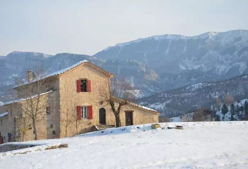 Aamiaismajoitus (B&B) Saint Antonin Chambre D Hotes