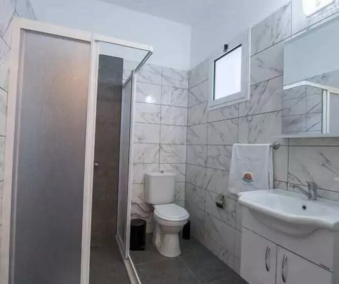 Deniz Airport Suites