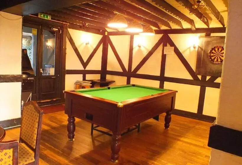 簡易ホテル The Watermans Arms