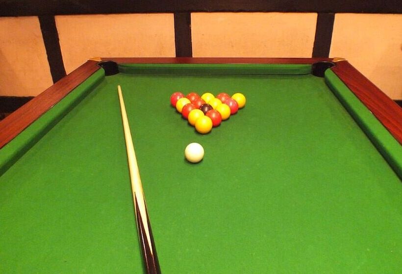 여관 The Watermans Arms