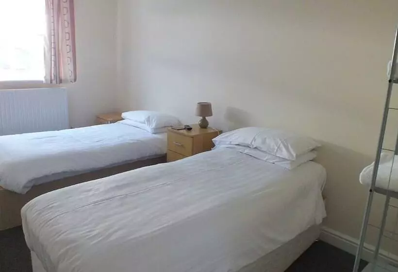 簡易ホテル The Watermans Arms