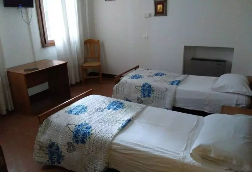 ホテル Albergo Ristorante La Campagnola