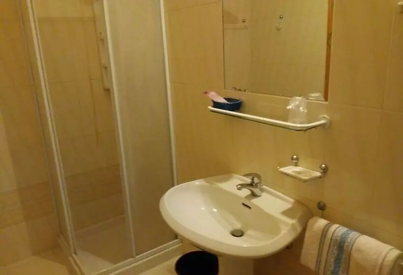 ホテル Albergo Ristorante La Campagnola