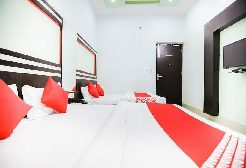 호텔 Azad Garden By Oyo Rooms