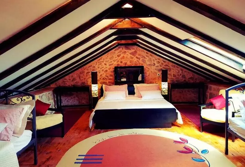 Hotelli Ethno Village Kokorici