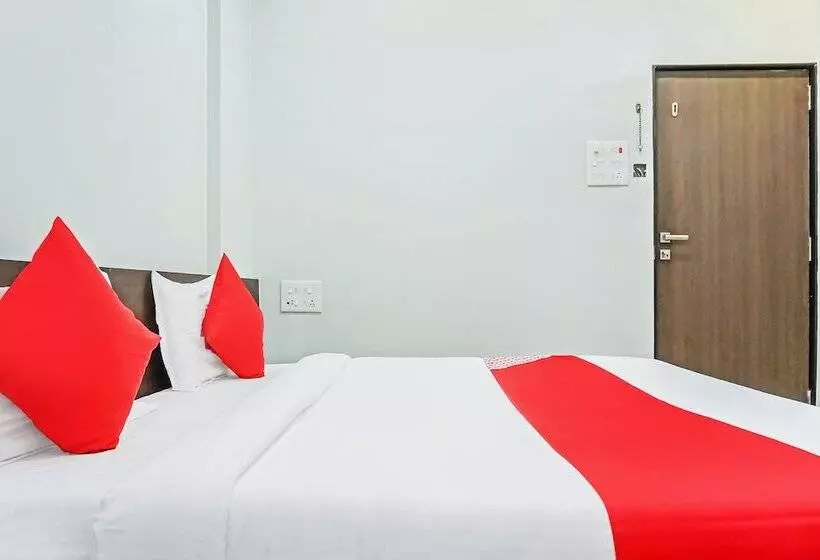 Hotelli Kartik By Oyo Rooms