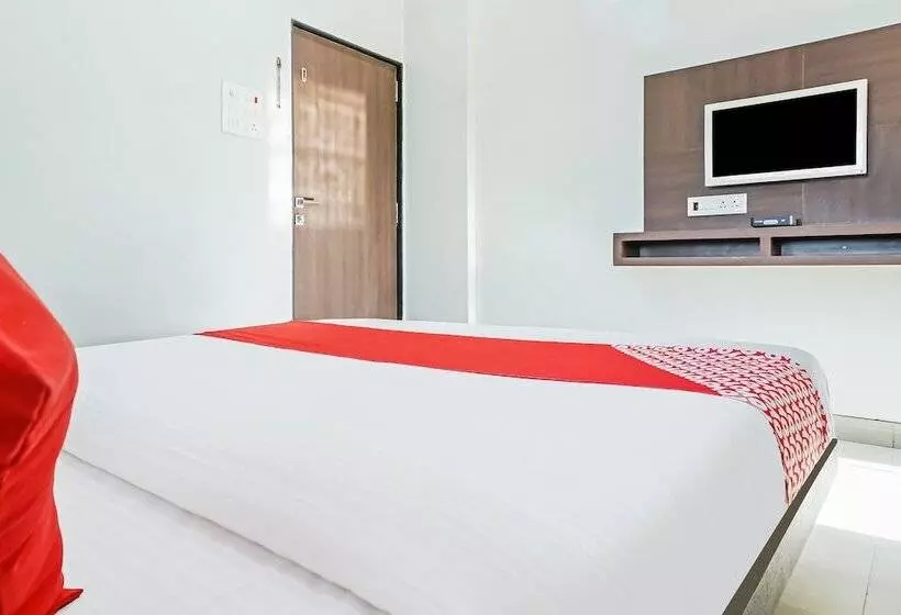Hotelli Kartik By Oyo Rooms
