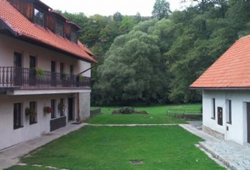 فندق Kratochvil Molen