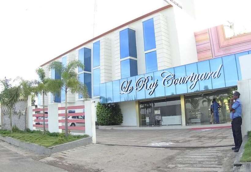 ホテル Le Raj Courtyard