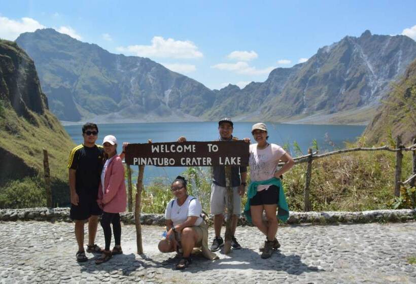 ホテル Majestic Mt Pinatubo Tour And Homestay