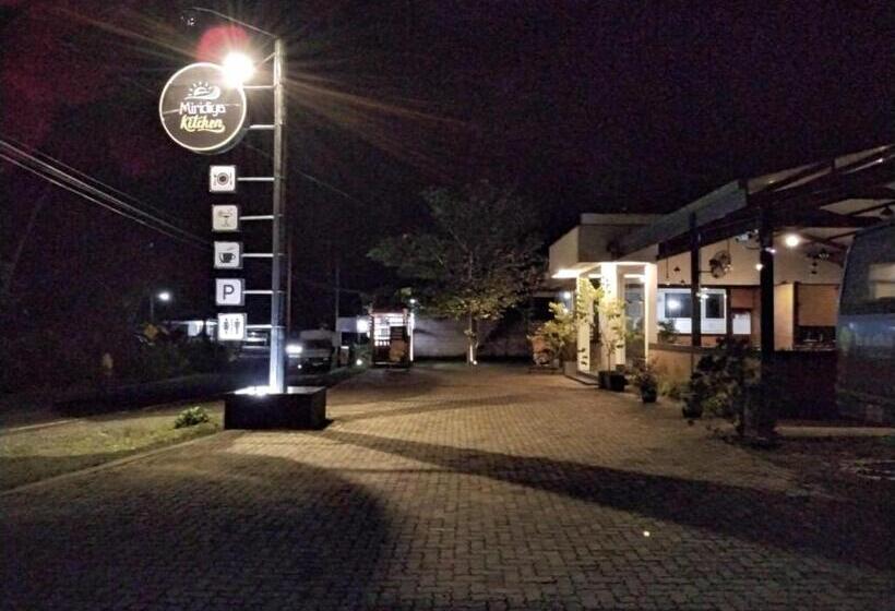 Hotel Miridiya Resort