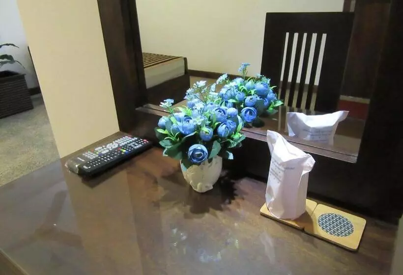 Hotelli Miridiya Resort