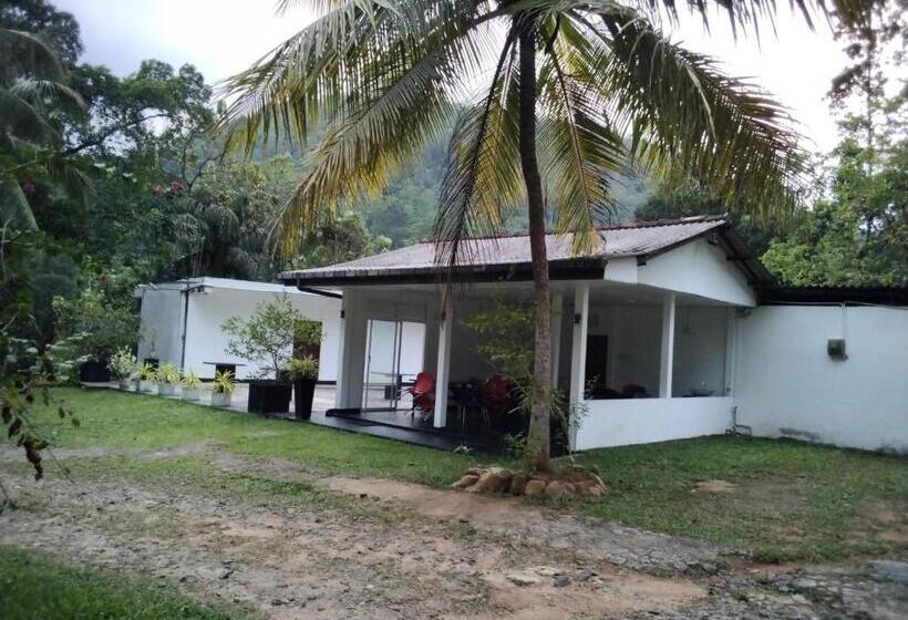 Hotel Miridiya Resort