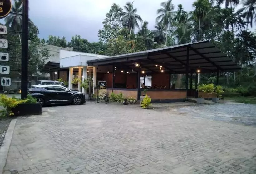 Hotelli Miridiya Resort