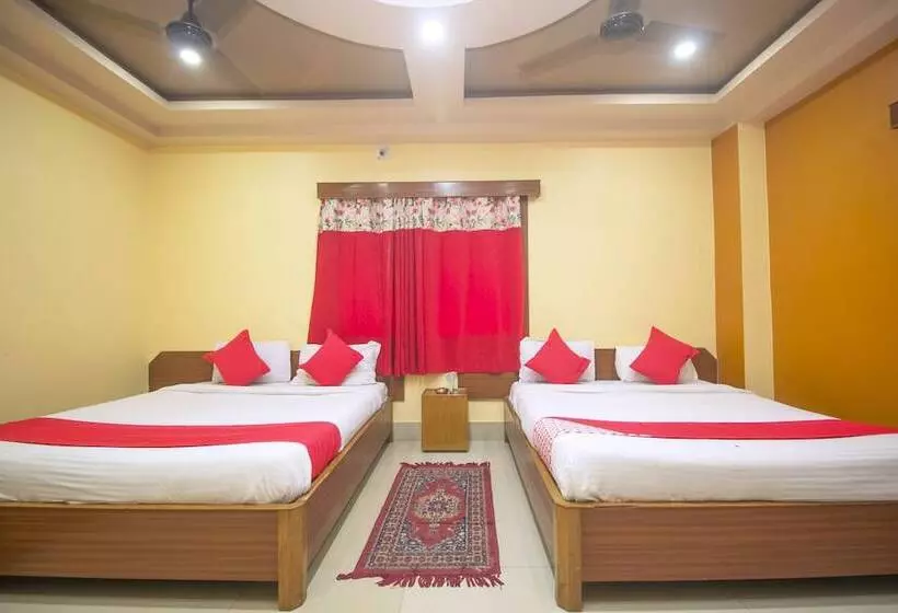 ホテル Nandanik Palace By Oyo Rooms