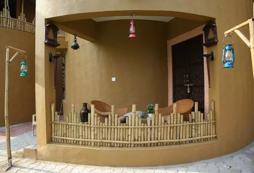 Hotelli Natraj & Resort