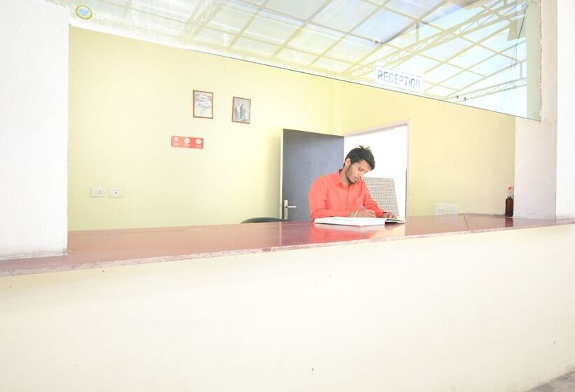 호텔 Nirvana Cottages By Oyo Rooms