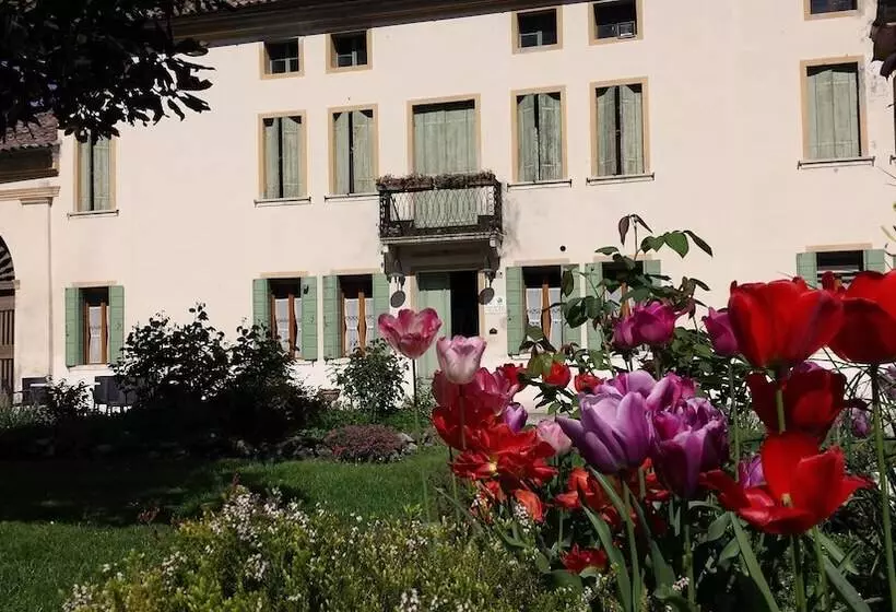 田舎風ホテル Agriturismo I Quarti