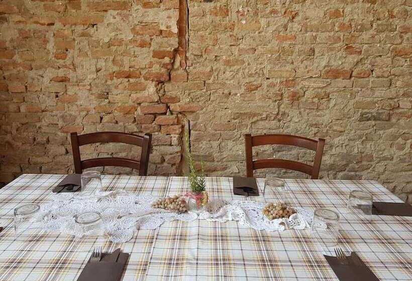 교외 호텔 Agriturismo I Quarti