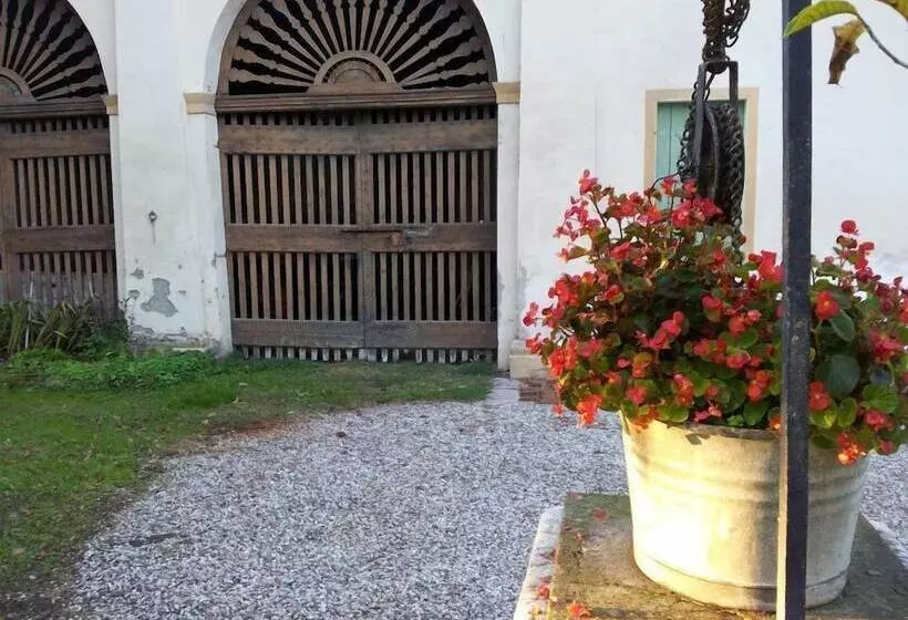 田舎風ホテル Agriturismo I Quarti