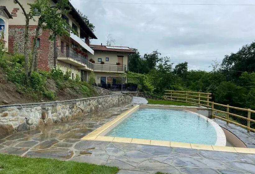 田舎風ホテル Ca Montiglio