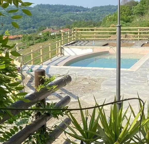 田舎風ホテル Ca Montiglio