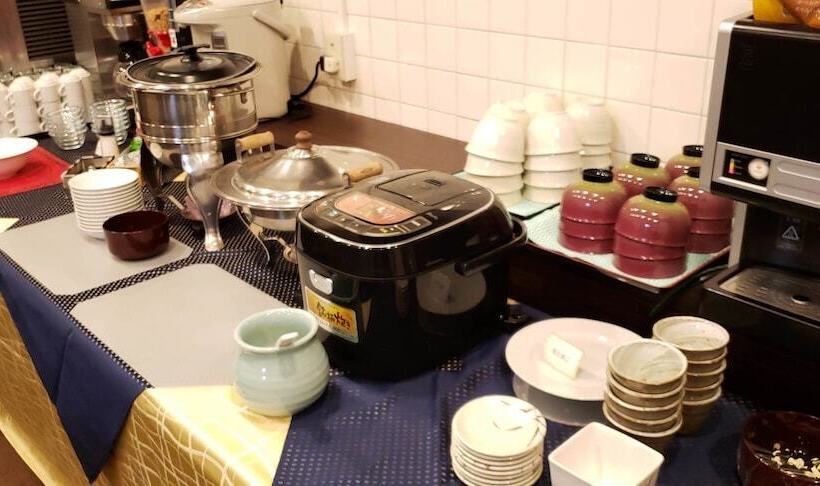 בית מלון כפרי Takamatsu Station