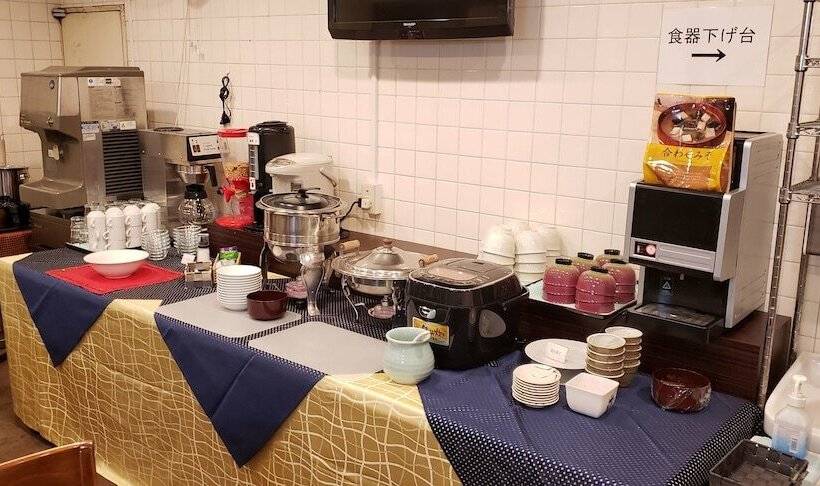 בית מלון כפרי Takamatsu Station