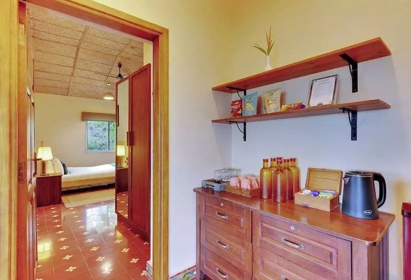 ホテル The Estate Resort, Mangalore