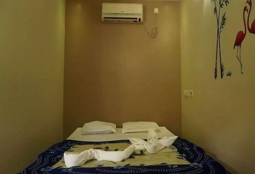 Hotelli The Sana Beach Resort