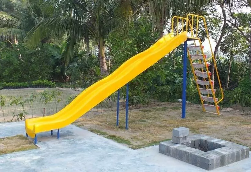 Hotelli The Sana Beach Resort