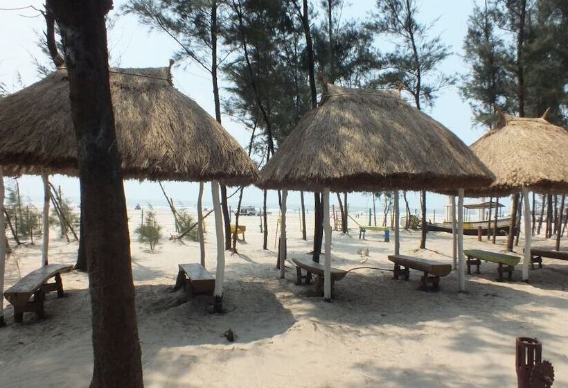 호텔 The Sana Beach Resort