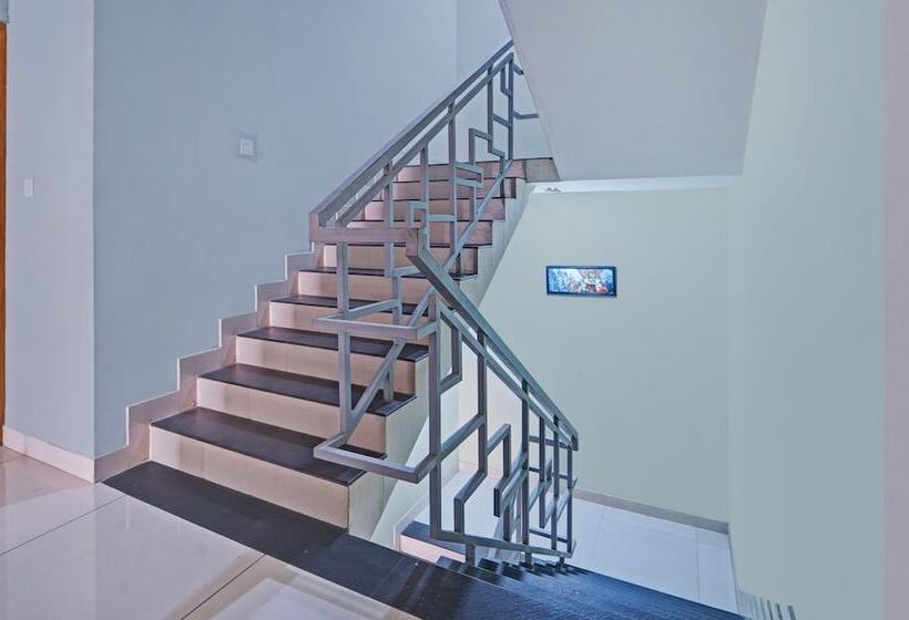 فندق Treebo Sreepathi Nirmalyam 400 Mtr From Guruvayoor Temple