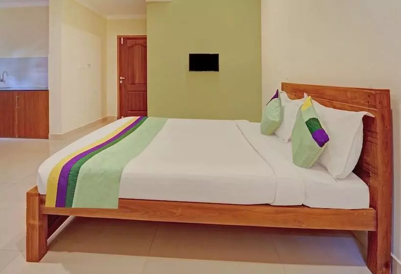 Hotelli Treebo Sreepathi Nirmalyam   400 Mtr From Guruvayoor Temple