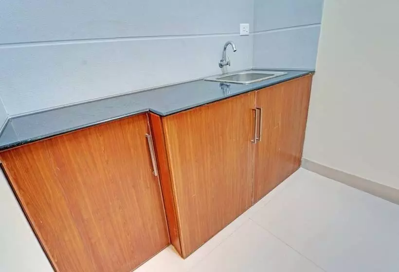 Hotelli Treebo Sreepathi Nirmalyam   400 Mtr From Guruvayoor Temple