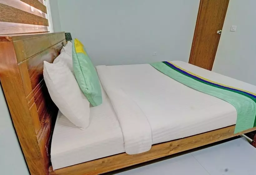 Hotelli Treebo Sreepathi Nirmalyam   400 Mtr From Guruvayoor Temple