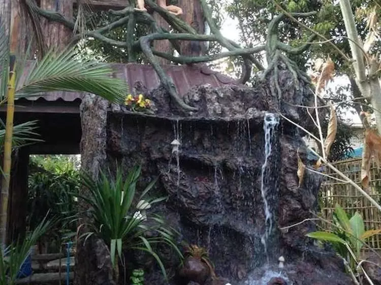 هتل Villa Aden Organic Resort Nakornnayok